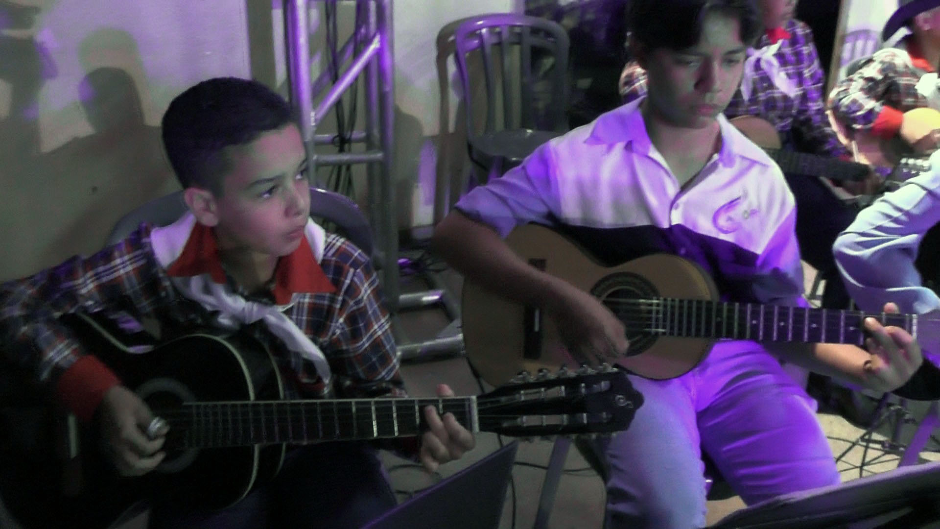 Alunos se apresentando