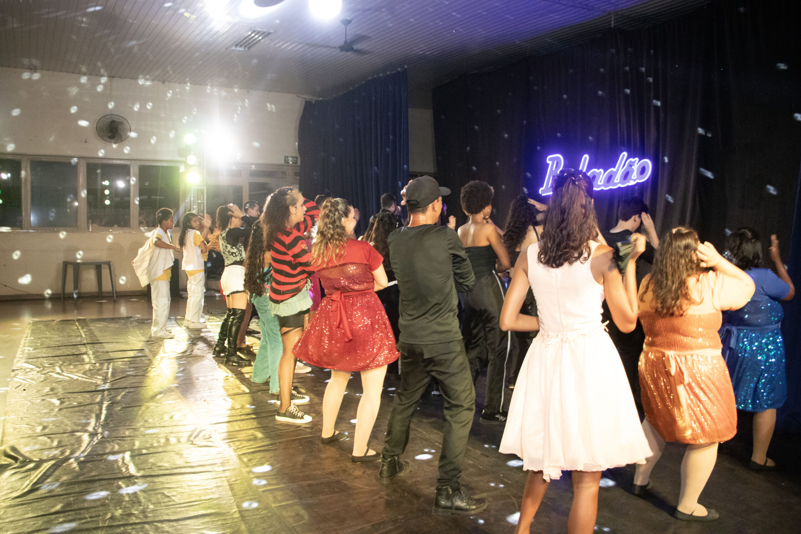 Espetáculo "Baladão"