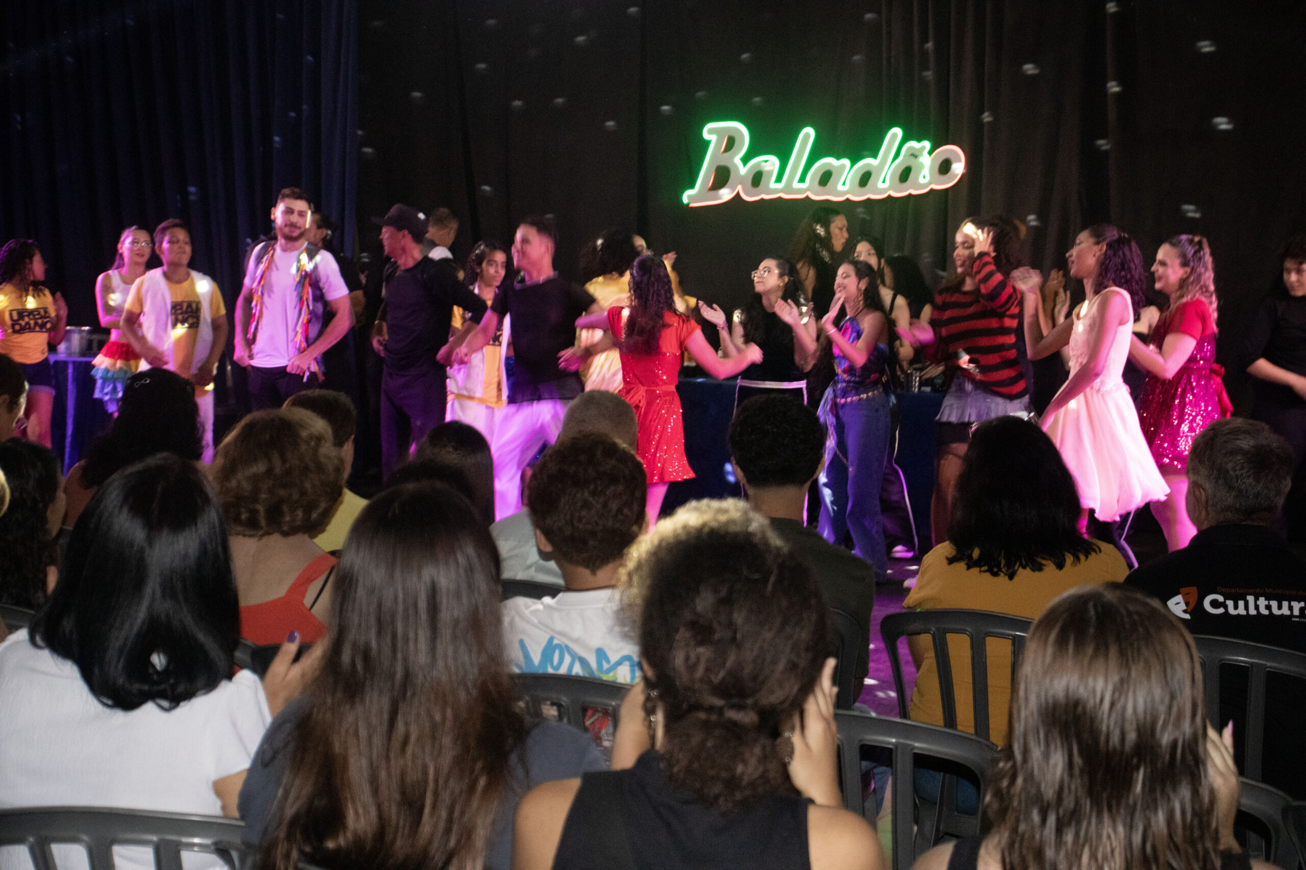 Espetáculo "Baladão"