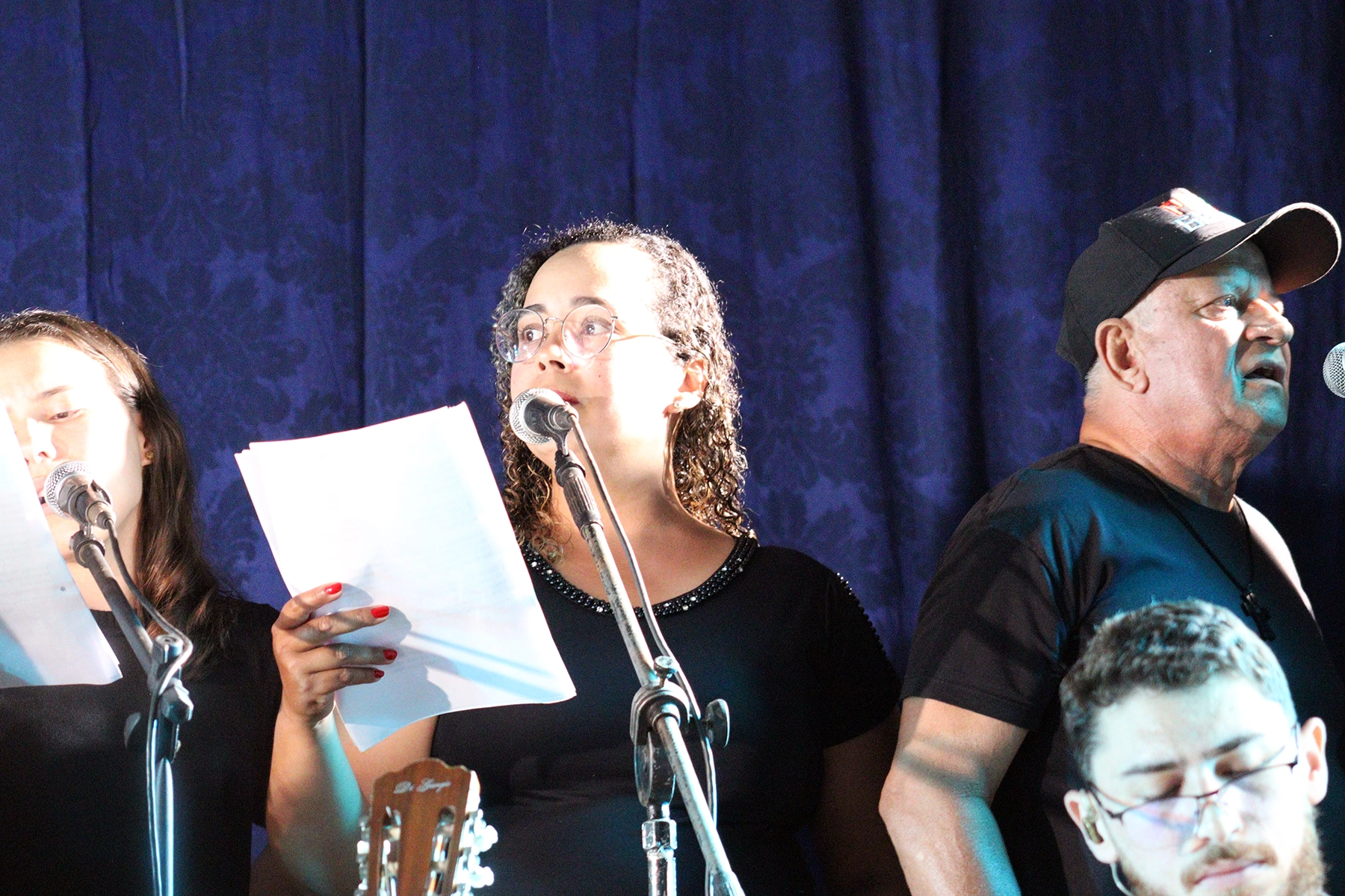 Apresentação Musical Túnel do Tempo: Renato Russo