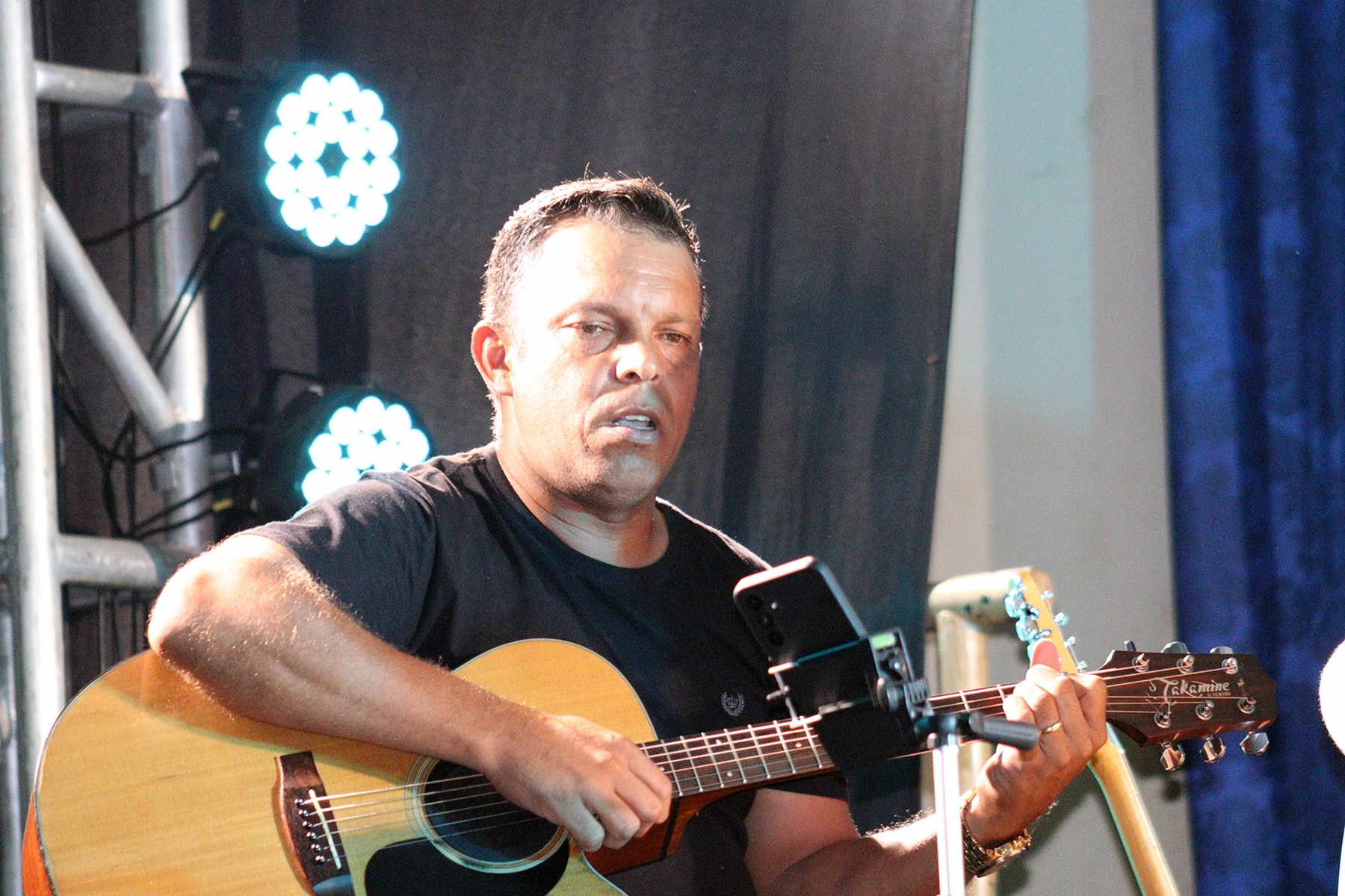 Apresentação Musical Túnel do Tempo: Renato Russo